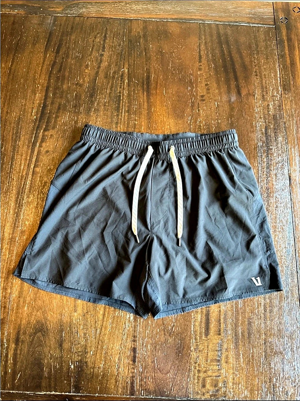 Vuori Men’s Kore Lined Shorts